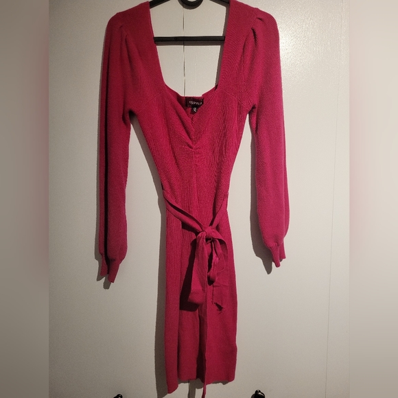 4SI3NNA – Olivia Tie Waist Sweater Mini Dress in Fushia, size XS - Picture 2 of 7